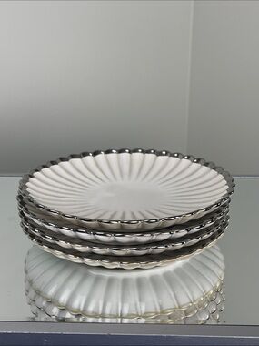 HomeGoods Dessert/Appetizer 8” Plates – Silver Rim, Scalloped Edge (Set of 4)